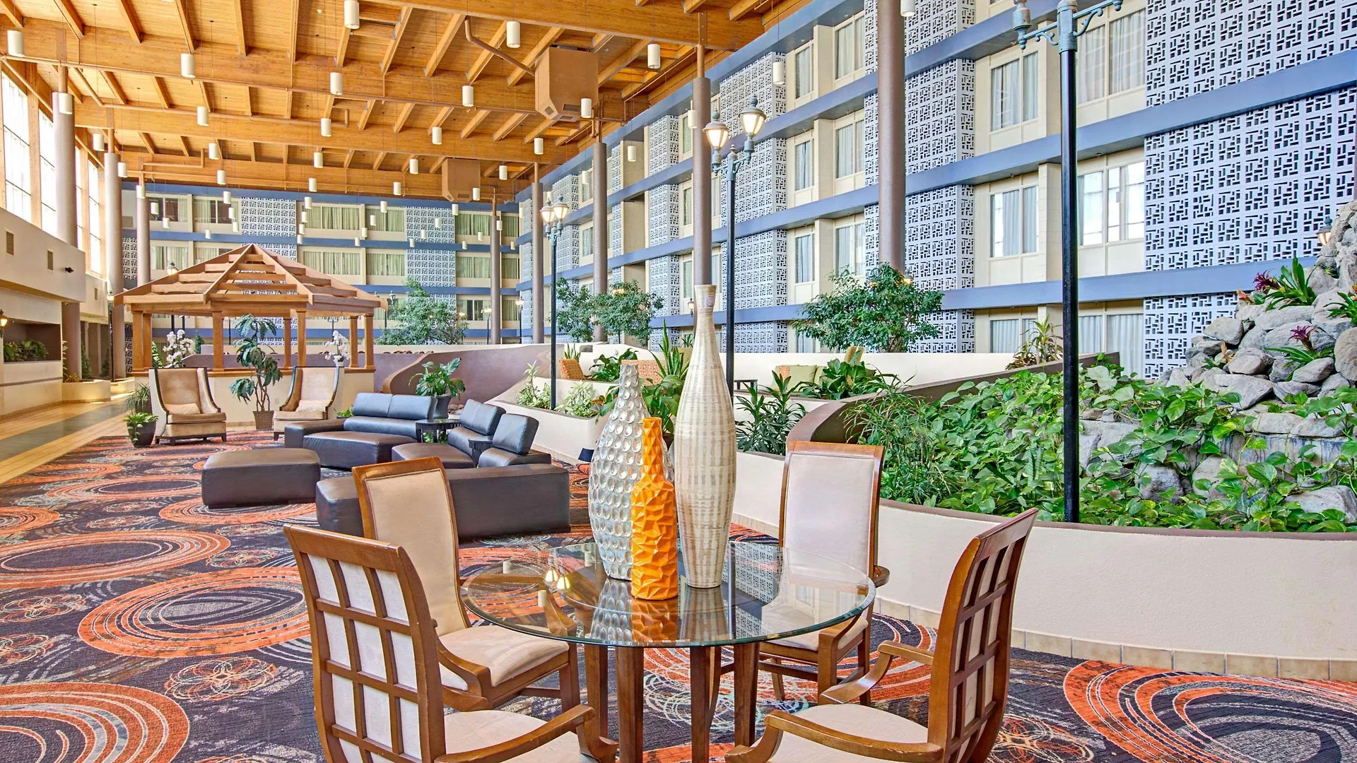 Отель Ramada Plaza By Wyndham Charlotte South End Airport США