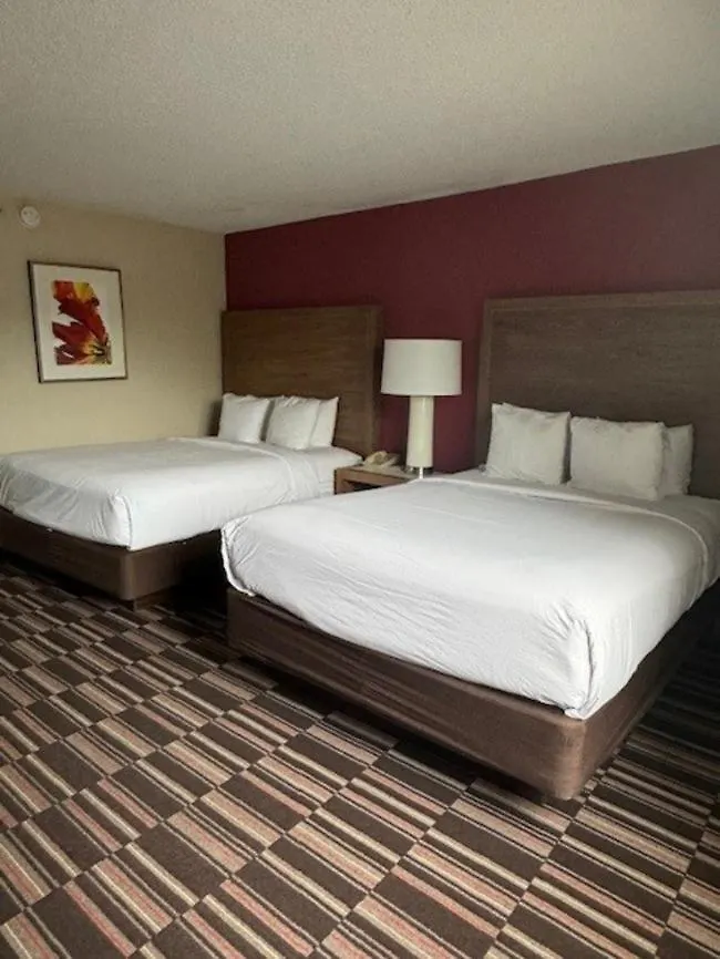 ***  Отель Ramada Plaza By Wyndham Charlotte South End Airport США