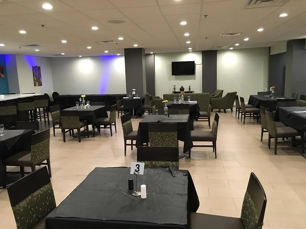Ramada Plaza By Wyndham Charlotte South End Airport Hotel