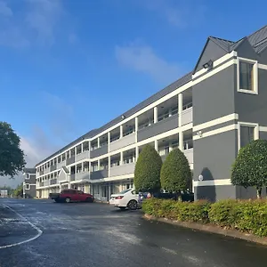 6 Charlotte, Nc - Airport South Hotel